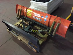 schneepflug für minibagger oder gabelstapler 170 cm leichte ausführung mod lns 170 m