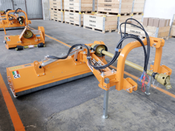 seitenverstellbarer böschungsmulcher mod volpe 165