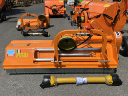 schlegelmäher hyadraulisch seitenverstellbar für mittelschwere traktoren leopard 180 sph