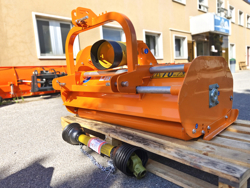 mulcher mit seitenverstellung fur mittelschwere ausfuhrung 120 cm mod lincione 120 sp rev