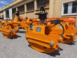 holzzange holzgreifer mit rotator fur krane und mini bagger von 1 5 bis 2 5t mod dk 10h gr 10