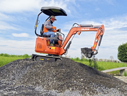 minibagger mit zubehör m80