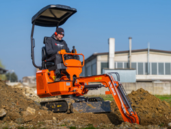 minibagger mit zubehör mod m90se