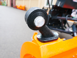 frontal snow plogh with mounting plate for tractor ssh 04 3 0 a