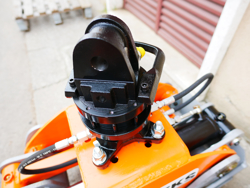 log grapple with fixed pendulum rotator for minidiggers and forest cranes dk 16 gr 30f