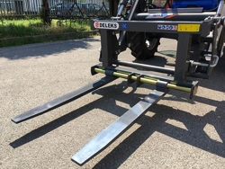 pallet forks for agricultural tractors d 700 e
