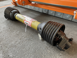 shredder with hydraulic side shift for orchard tractors mod jaguar 150