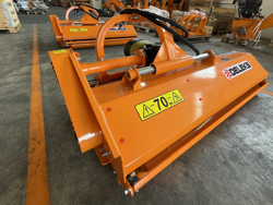 shredder with hydraulic side shift for orchard tractors mod jaguar 170