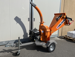 petrol chipper shredder woodchipper with engine dk 900 bs