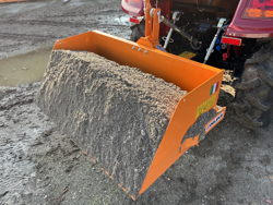 tipping transportbox for tractor bucket 120 l
