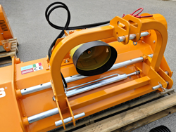 adjustable sideshift flail mower 160cm for 40 60hp tractors shredder mulcher lincione 160 sph