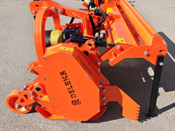 adjustable sideshift mower for tractors shredder mulcher gorilla 200